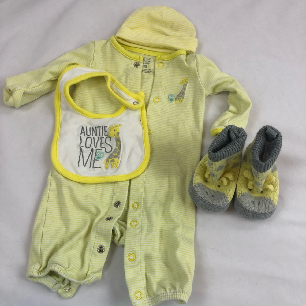 3/25$ bundle and save! Carters newborn giraffe set